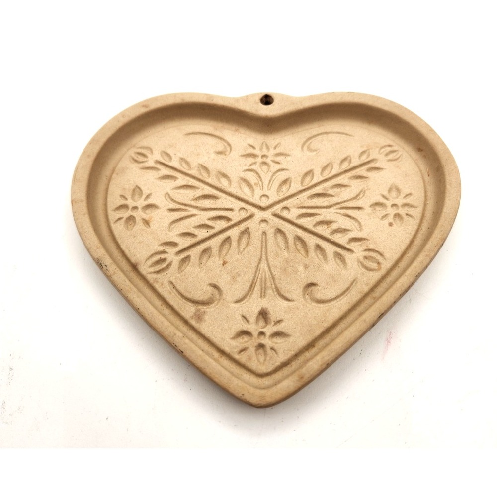 Pampered Chef Anniversary Heart Cookie Mold 2000 Family Heritage Stoneware Vtg